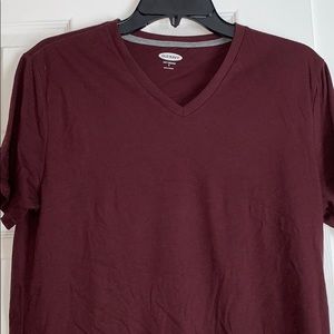 Old Navy v-neck tee